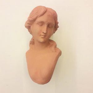 Testa in terracotta per statuine mis. cm.30/35  Madonna  Cod. F A